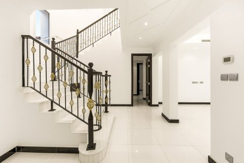 Villa en Alvorada, Arabian Ranches, Dubai, 5 dormitorios, 724.27 m², № 134004 - foto 7