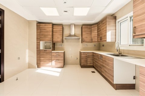 Villa en Alvorada, Arabian Ranches, Dubai, 5 dormitorios, 724.27 m², № 134004 - foto 14