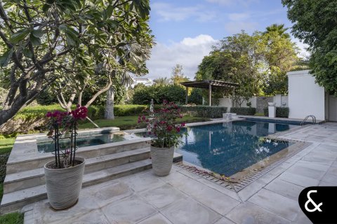 Купить виллу в Desert Leaf, Аль-Барари, Дубай: 6 спален, 1386м², № 98383 - фото 7