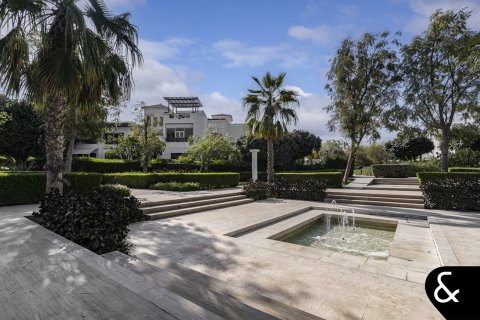 Купить виллу в Desert Leaf, Аль-Барари, Дубай: 6 спален, 1386м², № 98383 - фото 6