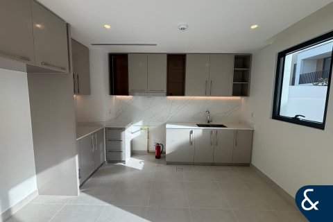 Adosado en Arabian Ranches 3, Dubai, 3 dormitorios, 174 m², № 98371 - foto 2