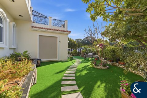 Villa in The Villa, Dubai 7 bedrooms, 650 sq.m. № 98385 - photo 21