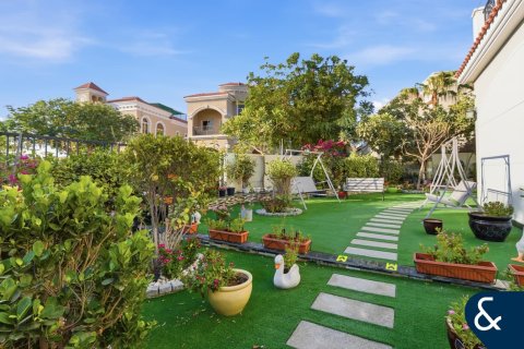 Villa in The Villa, Dubai 7 bedrooms, 650 sq.m. № 98385 - photo 23