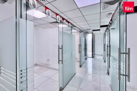 Bureau à Business Bay, Dubai, 176.6 m², № 58231 - photo 8