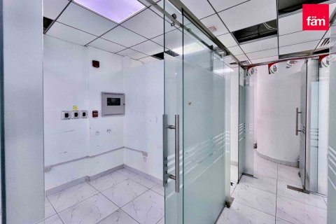 Bureau à Business Bay, Dubai, 176.6 m², № 58231 - photo 4