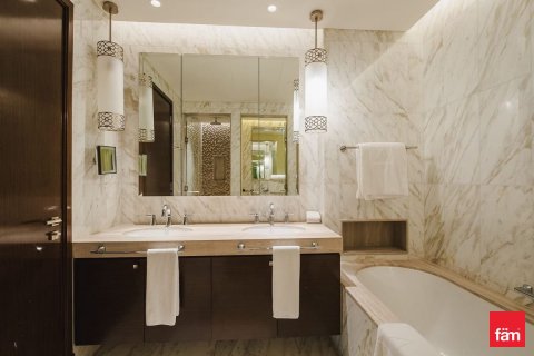 Apartamento en Downtown Dubai (Downtown Burj Dubai), Dubai, 3 dormitorios, 202.7 m², № 55713 - foto 20