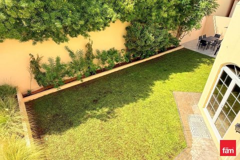 Villa en Dubai, 5 dormitorios, 529.6 m², № 55704 - foto 23