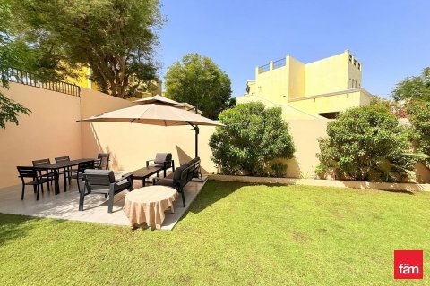 Villa en Dubai, 5 dormitorios, 529.6 m², № 55704 - foto 22