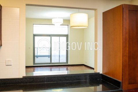 Apartamento en Jumeirah Lake Towers, Dubai, 2 dormitorios, 154 m², № 67645 - foto 2