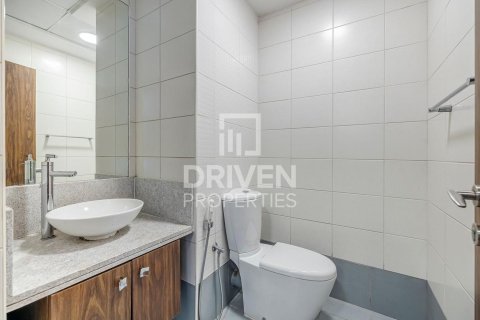 Apartment in Executive Towers, Business Bay, Dubai 2 bedrooms, 132 sq.m. № 20499 - photo 10