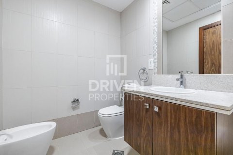 Apartment in Executive Towers, Business Bay, Dubai 2 bedrooms, 132 sq.m. № 20499 - photo 15