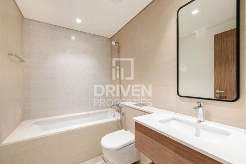 Apartment in Mina Rashid, Dubai 2 bedrooms, 122.17 sq.m. № 137024 - photo 10