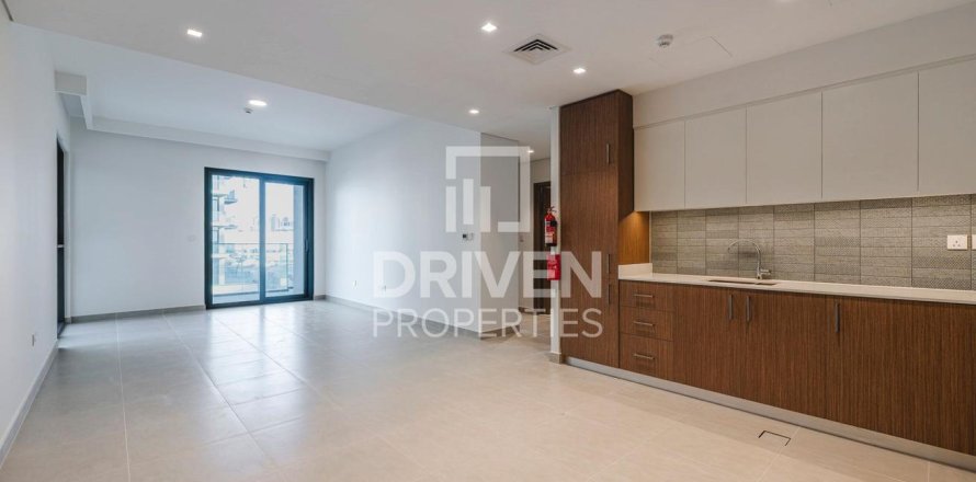Apartment in Mina Rashid, Dubai 2 bedrooms, 122.17 sq.m. № 137024