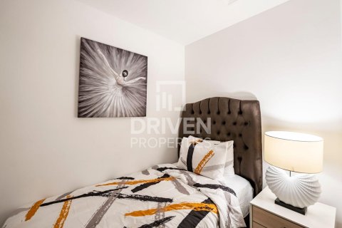 Apartment in Jumeirah Village Circle, Dubai 2 bedrooms, 112.32 sq.m. № 137028 - photo 8
