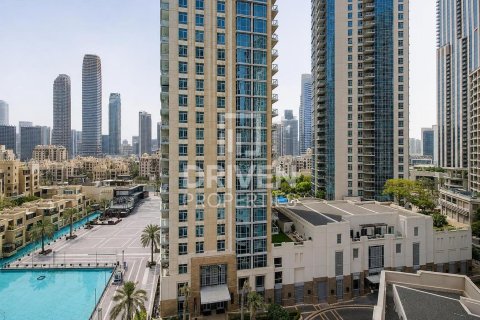 Appartement à The Residences, Downtown Dubai (Downtown Burj Dubai), Dubai, 2 chambres, 121.89 m², № 136995 - photo 19