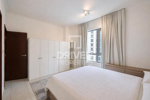 Appartement à The Residences, Downtown Dubai (Downtown Burj Dubai), Dubai, 2 chambres, 121.89 m², № 136995 - photo 11