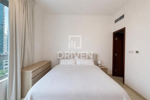 Appartement à The Residences, Downtown Dubai (Downtown Burj Dubai), Dubai, 2 chambres, 121.89 m², № 136995 - photo 10