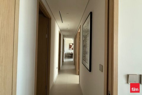 Apartment in Downtown Dubai (Downtown Burj Dubai), Dubai 3 bedrooms, 131.9 sq.m. № 58370 - photo 11