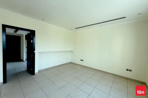 Villa en Dubai, 3 dormitorios, 526.8 m², № 58374 - foto 7