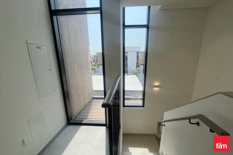 Adosado en Dubai, 3 dormitorios, 168.5 m², № 58371 - foto 4