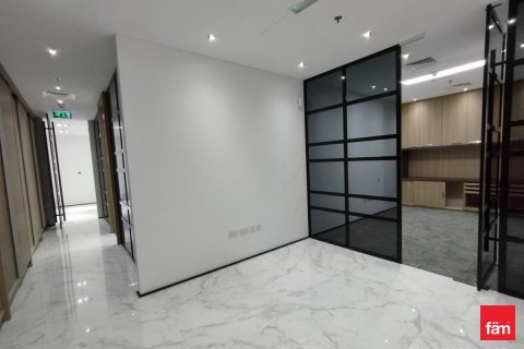 Office in Business Bay, Dubai 392.9 sq.m. № 41605 - photo 4