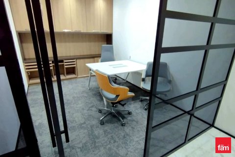 Office in Business Bay, Dubai 392.9 sq.m. № 41605 - photo 12