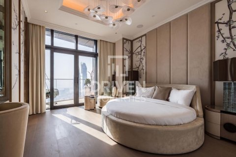 Apartment in Opera District, Downtown Dubai (Downtown Burj Dubai), Dubai 4 bedrooms, 480.87 sq.m. № 126330 - photo 2