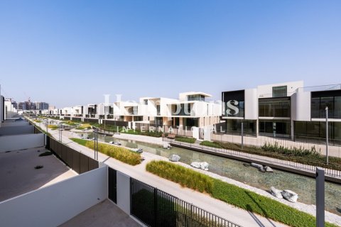 Villa in Maple at Dubai Hills Estate, Dubai Hills Estate, Dubai 5 bedrooms, 659.14678500 sq.m. № 124309 - photo 14