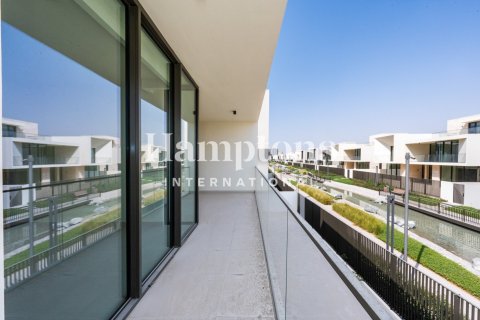 Villa in Maple at Dubai Hills Estate, Dubai Hills Estate, Dubai 5 bedrooms, 659.14678500 sq.m. № 124309 - photo 9