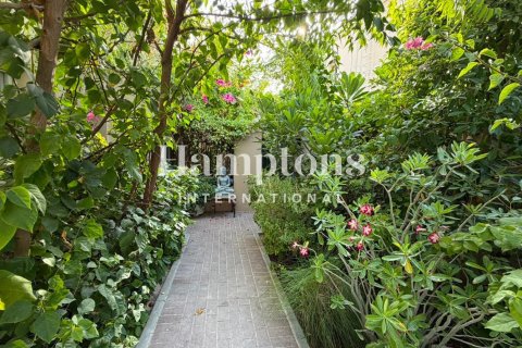 Townhouse in Casa Viva, Serena, Dubai 3 bedrooms, 275.68036220 sq.m. № 124310 - photo 21