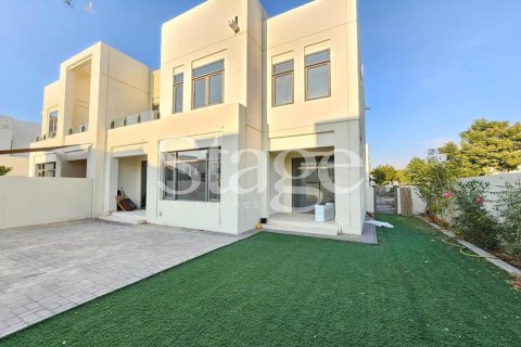 Villa à Mira Oasis, Reem, Dubai, 4 chambres, 333 m², № 53923 - photo 1