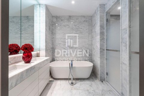 Apartamento en The Crescent, Palm Jumeirah, Dubai, 3 dormitorios, 325.9 m², № 128024 - foto 20