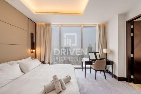 Apartment in The Address Sky View Towers, Downtown Dubai (Downtown Burj Dubai), Dubai 3 bedrooms, 187.76 sq.m. № 128028 - photo 19