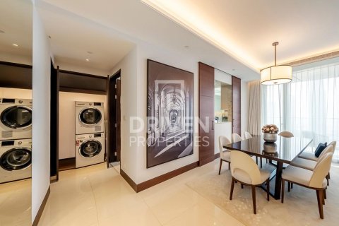 Apartment in The Address Sky View Towers, Downtown Dubai (Downtown Burj Dubai), Dubai 3 bedrooms, 187.76 sq.m. № 128028 - photo 9