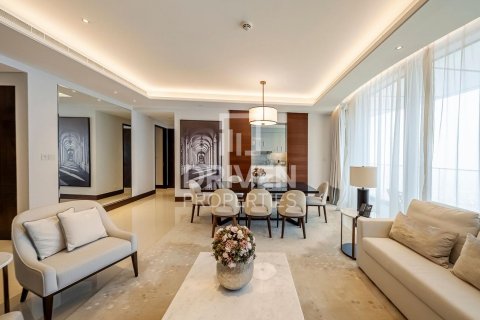 Apartment in The Address Sky View Towers, Downtown Dubai (Downtown Burj Dubai), Dubai 3 bedrooms, 187.76 sq.m. № 128028 - photo 6