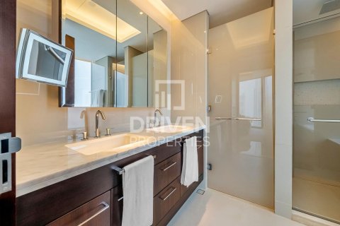 Apartment in The Address Sky View Towers, Downtown Dubai (Downtown Burj Dubai), Dubai 3 bedrooms, 187.76 sq.m. № 128028 - photo 28