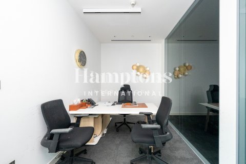 Снять в аренду офис в Даунтаун Дубай (Даунтаун Бурдж Дубай), Дубай: 539.23409581м², № 90083 - фото 2