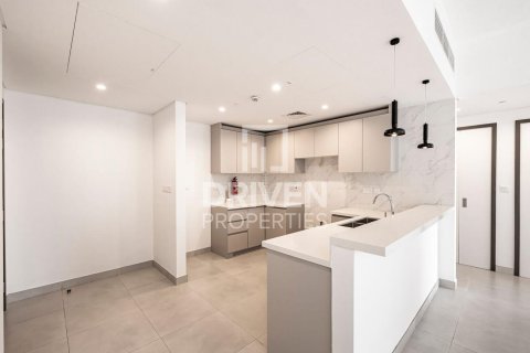 Apartment in Bur Dubai, Dubai 1 bedroom, 85.84 sq.m. № 135780 - photo 8