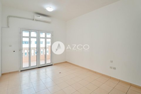 Apartment in Seasons Community, Jumeirah Village Circle, Dubai 2 bedrooms, 116.9 sq.m. № 37815 - photo 8