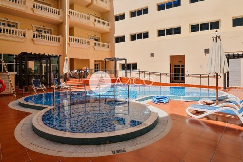 Apartment in Seasons Community, Jumeirah Village Circle, Dubai 2 bedrooms, 116.9 sq.m. № 37815 - photo 16