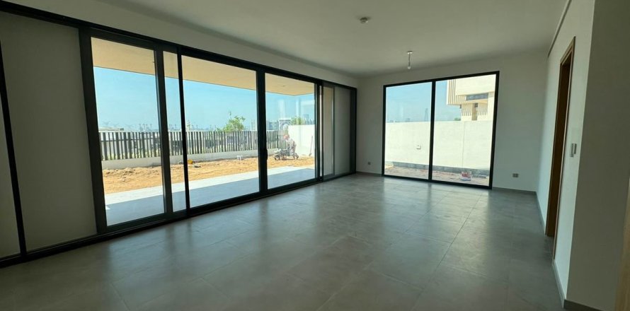 فيلا في جبل علي, دبي 5 غرف نوم , 714.6 م² رقم 119253