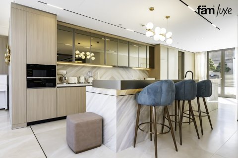 Penthouse in Al Wasl, Dubai 4 bedrooms, 549 sq.m. № 22720 - photo 19