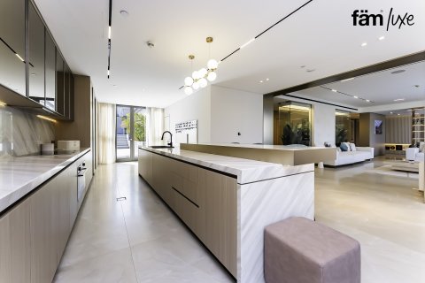 Penthouse in Al Wasl, Dubai 4 bedrooms, 549 sq.m. № 22720 - photo 18