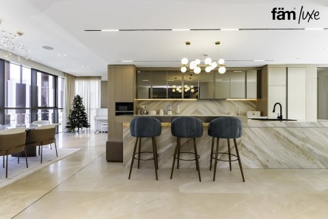 Penthouse in Al Wasl, Dubai 4 bedrooms, 549 sq.m. № 22720 - photo 6