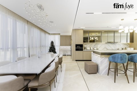 Penthouse in Al Wasl, Dubai 4 bedrooms, 549 sq.m. № 22720 - photo 15