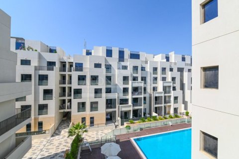 Apartamento en MIRDIF HILLS en Mirdif, Dubai, 2 dormitorios, 126 m², № 62788 - foto 4