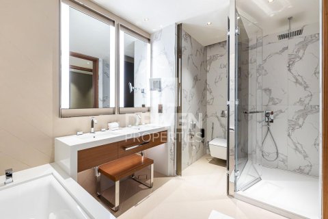 Apartment in The Address Residences Dubai Opera, Downtown Dubai (Downtown Burj Dubai), Dubai 2 bedrooms, 116.87 sq.m. № 137093 - photo 15