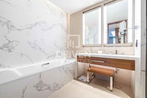Apartment in The Address Residences Dubai Opera, Downtown Dubai (Downtown Burj Dubai), Dubai 2 bedrooms, 116.87 sq.m. № 137093 - photo 16