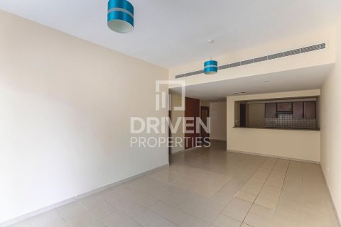 Apartment in Greens, Dubai 2 bedrooms, 107.4 sq.m. № 137095 - photo 7