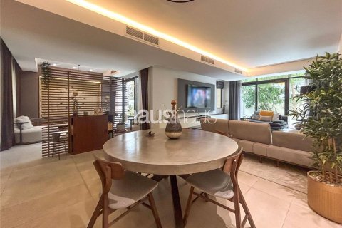 Adosado en DAMAC Hills (Akoya by DAMAC), Dubai, 4 dormitorios, 314 m², № 43893 - foto 1